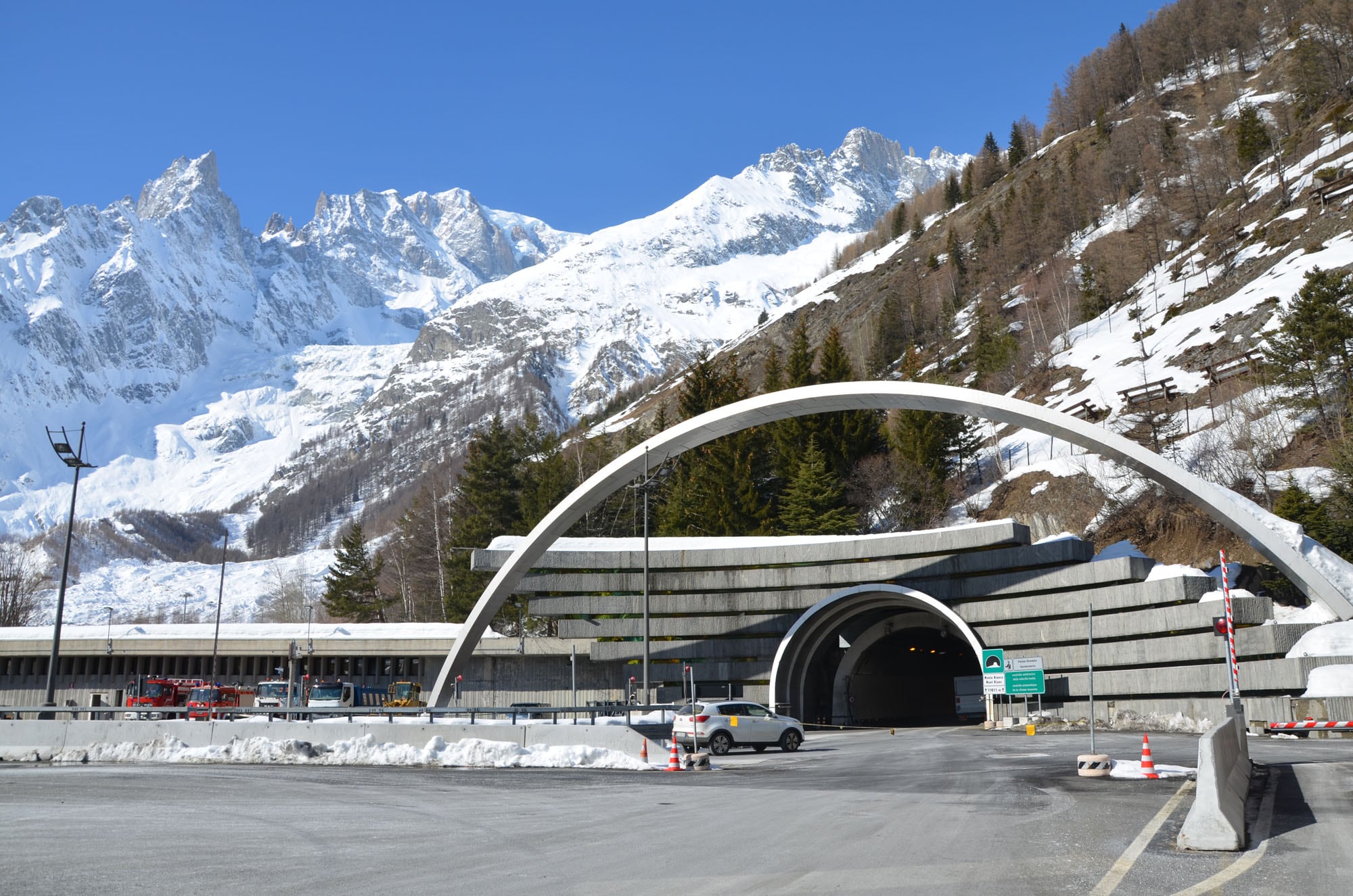 TRAFORO DEL MONTE BIANCO - Comunicato stampa -  Chiusura totale dal 1 settembre al 12 dicembre 2025  per lavori